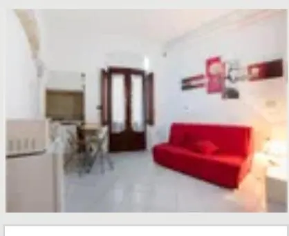 Little Holiday home
